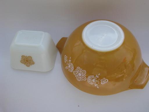 photo of butterfly gold vintage Pyrex kitchen glass lot, fridge box, asst. bowls #5