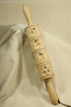 catalog photo of carved wooden rolling pin, vintage springerle Christmas cookie mold press