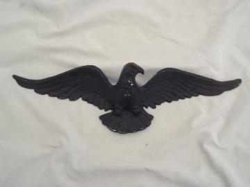 catalog photo of cast metal flying eagle decoration, vintage wall art plaque w/ old paint
