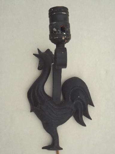 photo of cast metal rooster wall mount lamp, 40s - 50s vintage pin-up type light #2