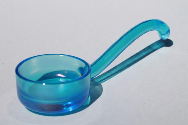 photo of celeste blue Fenton glass sauce dish ladle or mayo spoon, vintage stretch glass #1