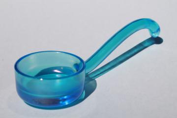 catalog photo of celeste blue Fenton glass sauce dish ladle or mayo spoon, vintage stretch glass