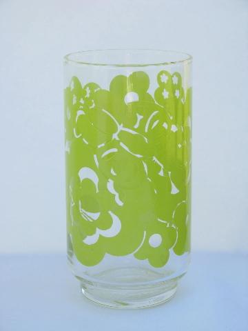 photo of chartreuse flowers & butterflies print, retro 70s vintage Libbey glasses, 12 tumblers #2