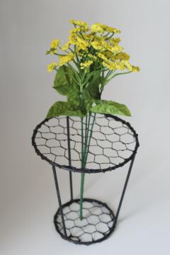 catalog photo of chicken wire flower frog or spoon holder, rustic modern farmhouse style