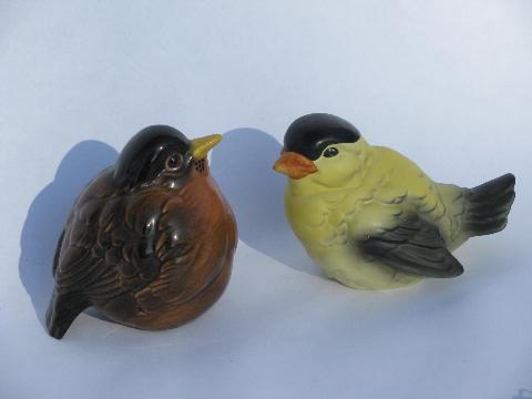 photo of china bird figurines, goldfinch & robin birds, vintage Goebel #1