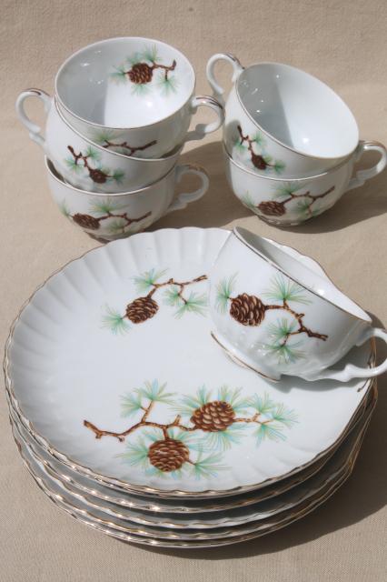 photo of china snack sets w/ rustic pine pinecones pattern plates & tea cups, vintage holiday dishes #8