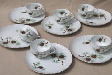 catalog photo of china snack sets w/ rustic pine pinecones pattern plates & tea cups, vintage holiday dishes