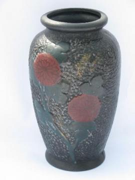 catalog photo of chinoiserie chrysanthemum flowers on matte black, vintage ceramic vase, Japan