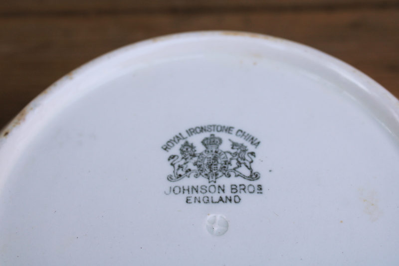 photo of chunky old white ironstone bowl with pie crust edge, vintage Johnson Bros Royal Ironstone China  #5