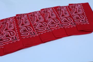 catalog photo of classic red & white print cotton bandana handkerchiefs, new old stock 