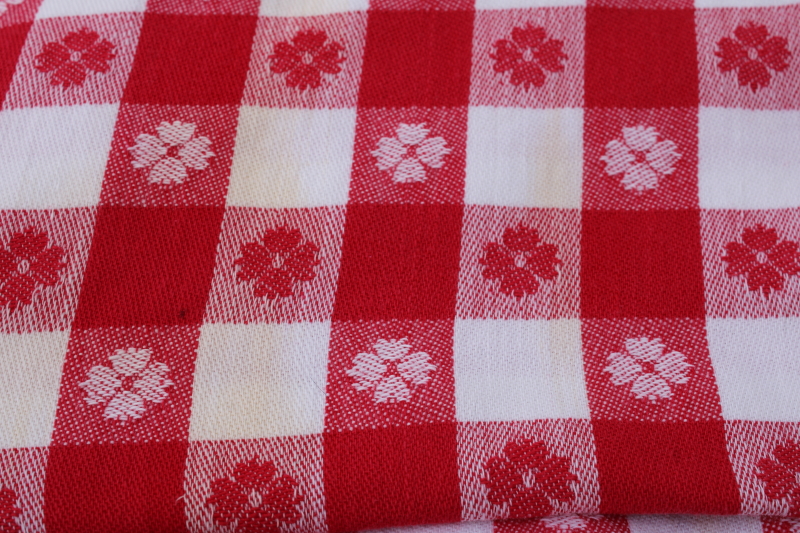 photo of classic vintage red & white checkered tablecloth, woven checked cotton fabric #2