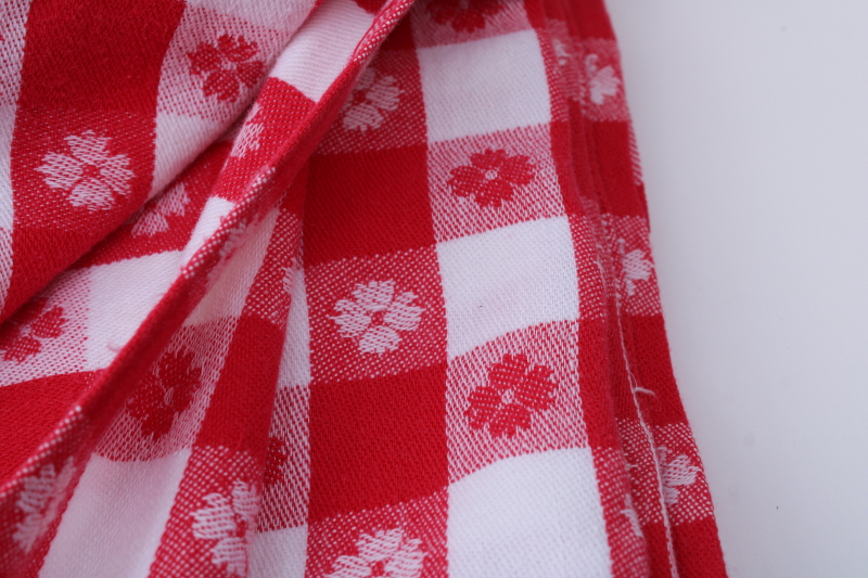 photo of classic vintage red & white checkered tablecloth, woven checked cotton fabric #3