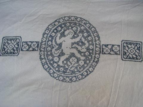 photo of classical tile pattern embroidered linen bed cover, 1920s-30s vintage #4