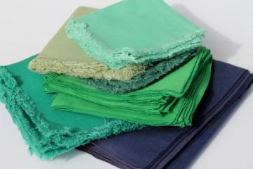 catalog photo of cloth napkins in shades of blue & green, large lot fabric napkin sets vintage & newer