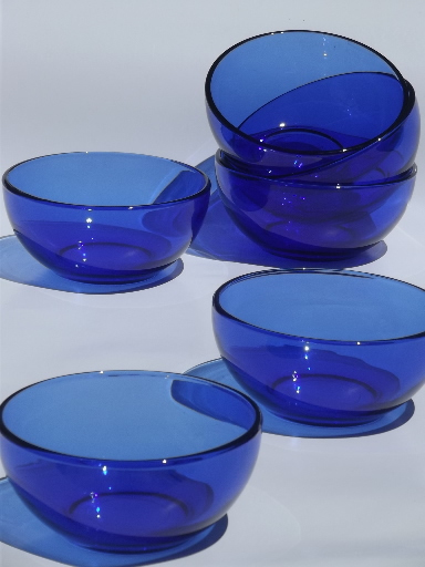 photo of cobalt blue glass soup / salad bowls, Crisa Mexico / Libbey glass dishes #1