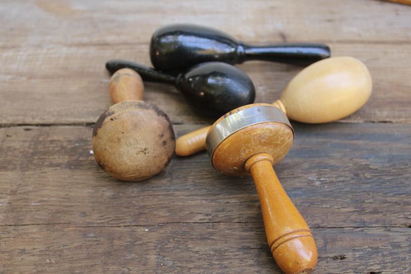 photo of collection of 22 antique vintage wood sock darners darning eggs in big old primitive wooden bowl  #2