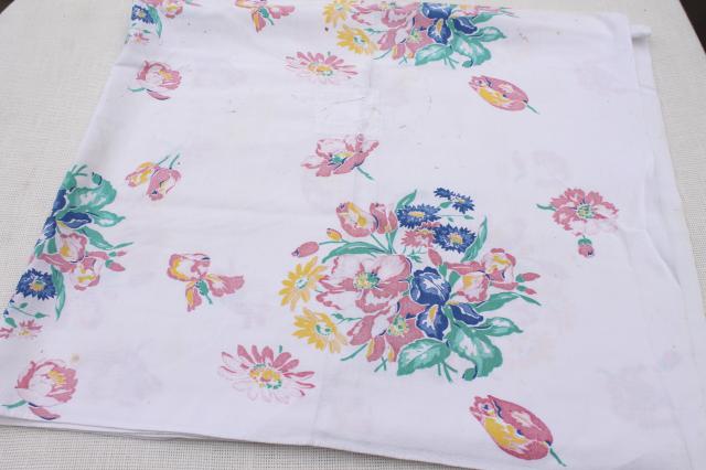 photo of collection of 50s 60s vintage tablecloths, retro prints for kitchen, dinette, patio table! #26