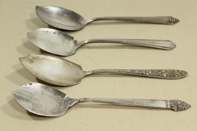 photo of collection of silverplate sugar shovels, jam & preserves spoons, vintage silverware lot #7