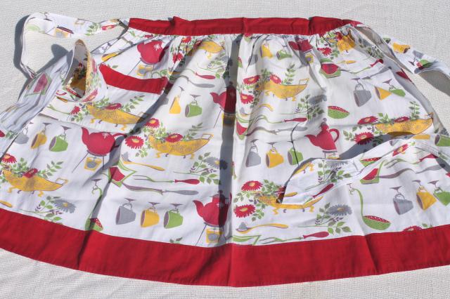 photo of collection of vintage aprons, retro prints and colors, pinafore, kitchen smock & half aprons #4