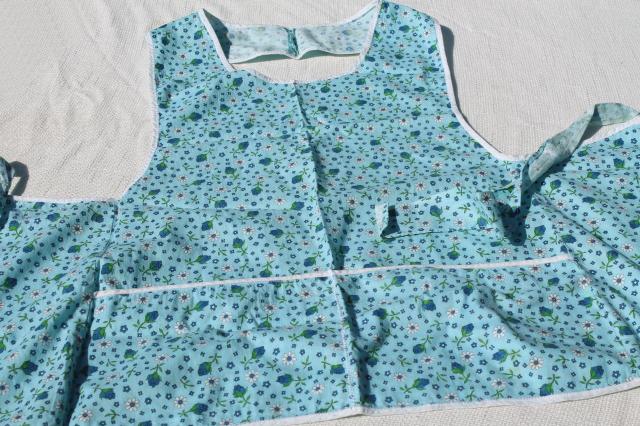 photo of collection of vintage aprons, retro prints and colors, pinafore, kitchen smock & half aprons #7