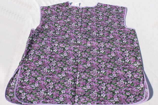 photo of collection of vintage aprons, retro prints and colors, pinafore, kitchen smock & half aprons #9
