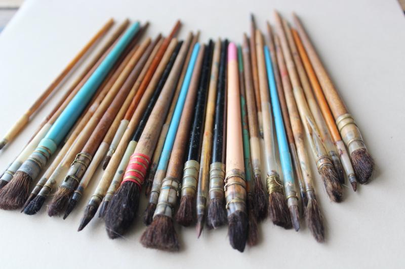 photo of collection of vintage artists paint brushes, wire wrapped natural bristle paintbrushes #5