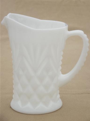 photo of collection of vintage milk glass pitchers, creamers, cream & milk pitcher lot #2