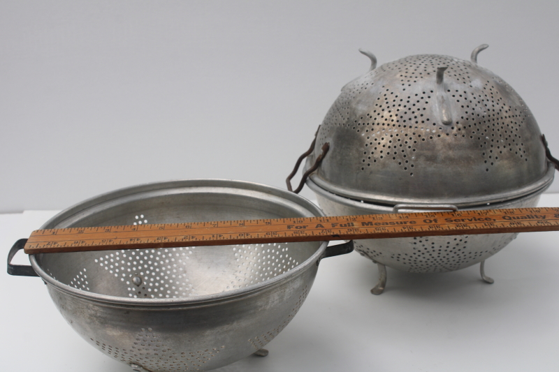 photo of collection of vintage star pattern aluminum colanders, rustic old strainer bowls  #4