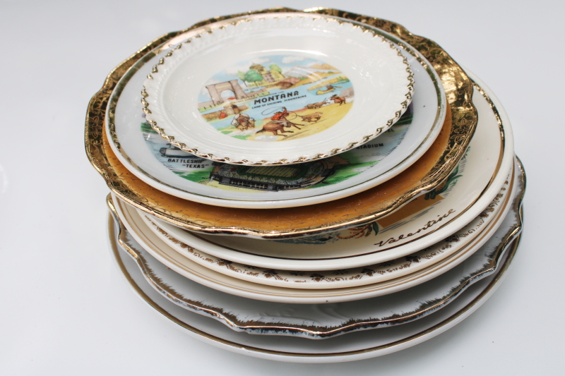 photo of collection of vintage state plates, mid-century souvenir summer road trip travel out west #7