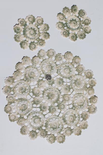 photo of colored cotton lace crochet doily lot, vintage doilies in all sizes & colors #5