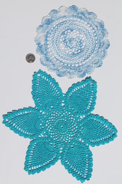 photo of colored cotton lace crochet doily lot, vintage doilies in all sizes & colors #9