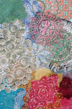 catalog photo of colored cotton lace crochet doily lot, vintage doilies in all sizes & colors