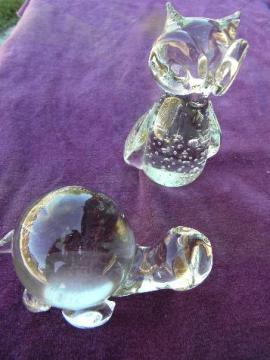 catalog photo of controlled bubbles vintage art glass paperweights, crystal owl & turtle