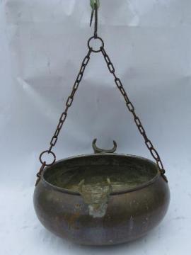 catalog photo of copper campfire kettle, hanging pot w/ brass longhorns, western ranch style