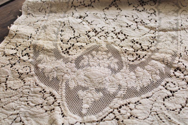 photo of cottage chic vintage lace table runners, Quaker lace type thick soft heavy cotton #3