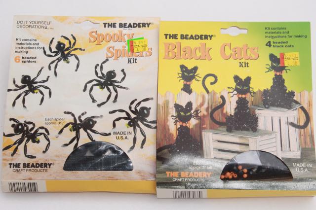 photo of craft kits lot Christmas Spiders ornaments & spider & black cat Halloween decorations #10