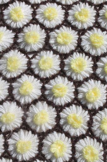 photo of crazy daisy flower loom crochet hairpin lace afghan, white & yellow yarn daisies throw #4