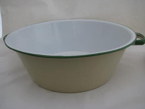 photo of cream / jadite green vintage enamelware turkey roaster, pan & bowl #7