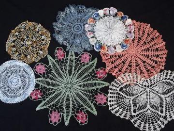 catalog photo of crochet flower doily lot, vintage lace doilies butterfly and flowers