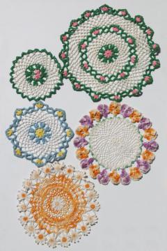 catalog photo of crochet flower doily lot, vintage lace doilies pretty colored thread flowers 