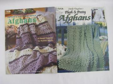 catalog photo of crocheted afghans, Leisure Arts crochet pattern books lot