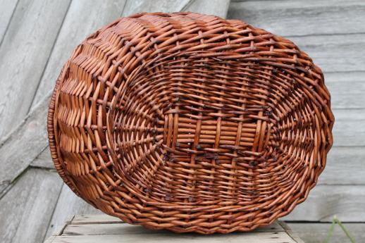 photo of cute vintage Dorothy / Toto style wicker picnic basket or lunchbox w/ hinged cover #6