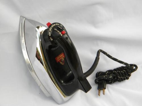 photo of deco moderne Sunbeam pressing iron, 1950s mid century vintage laundry #1