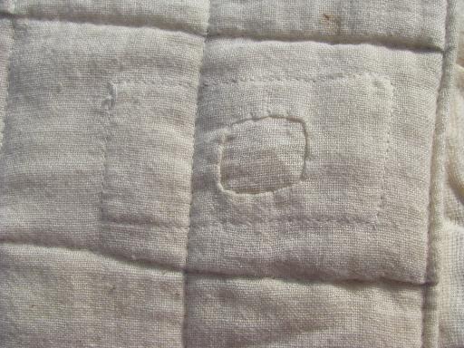 photo of depression era vintage cotton quilt, print and flour sack fabric patchwork #7