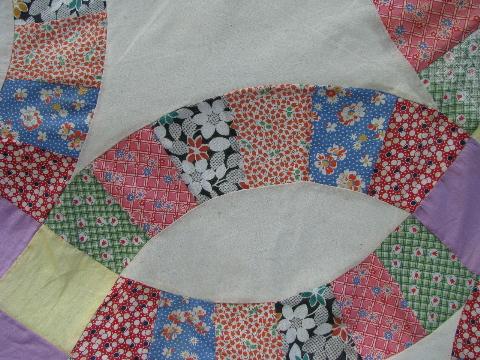 photo of double-wedding ring vintage quilt top, patchwork, old cotton print fabric #5