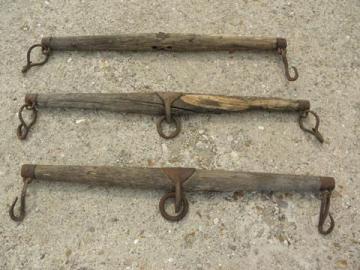 catalog photo of draft horse eveners, lot old wood single trees, primitive antique iron hooks