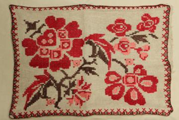 catalog photo of early 1900s vintage flax fabric bench cushion cover floral embroidery in heavy linen thread