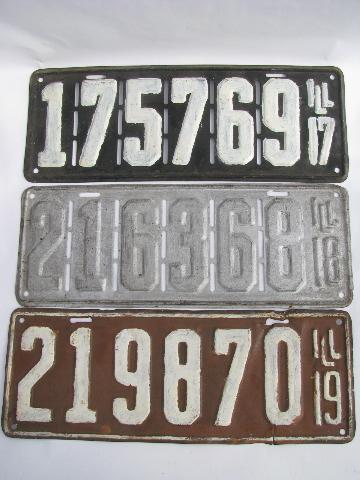 photo of early auto license plates lot, Illinois, vintage 1917, 1918, 1919 #1