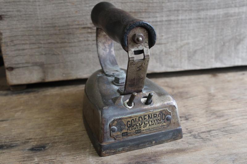 photo of early electric clothes iron, Goldenrod Flower of America brand, 1920s vintage #4