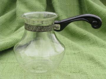 catalog photo of early vintage Pyrex glass sauce pitcher pourer w/ handle flameware pot